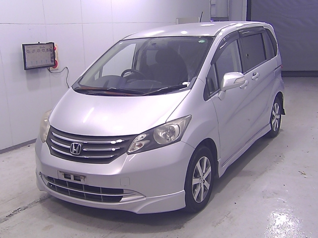 HONDA FREED 2008