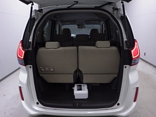 HONDA FREED 2019
