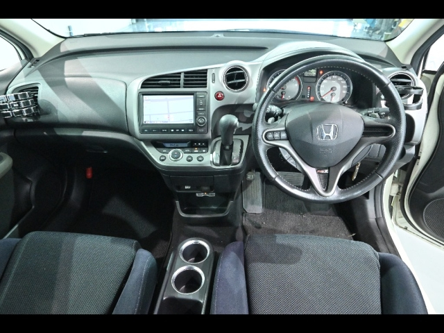 HONDA STREAM 2008