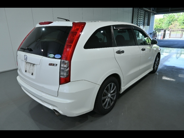 HONDA STREAM 2008