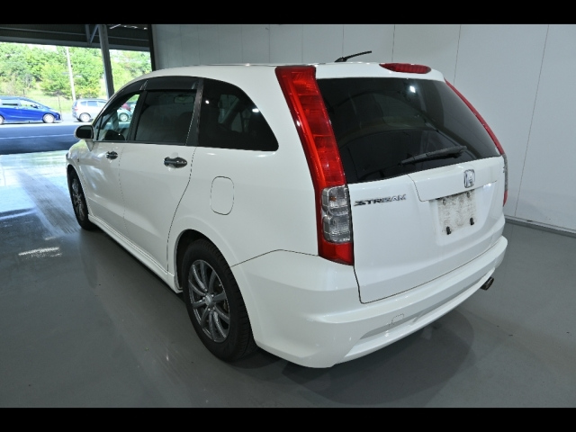 HONDA STREAM 2008