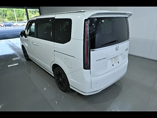 HONDA STEP WAGON 2022