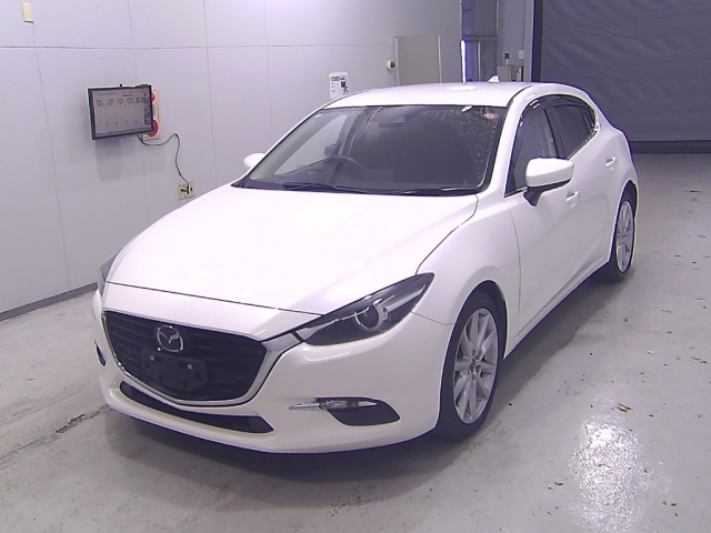 MAZDA AXELA 2016