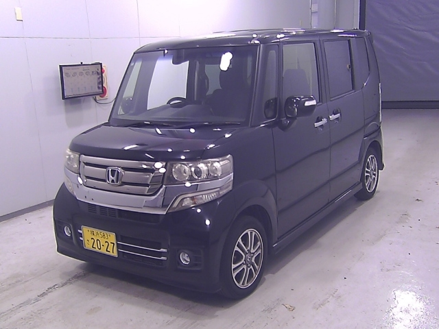 HONDA N BOX 2015