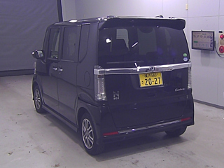 HONDA N BOX 2015