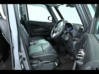 NISSAN ROOX 2022