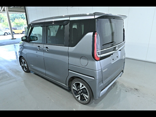 NISSAN ROOX 2022