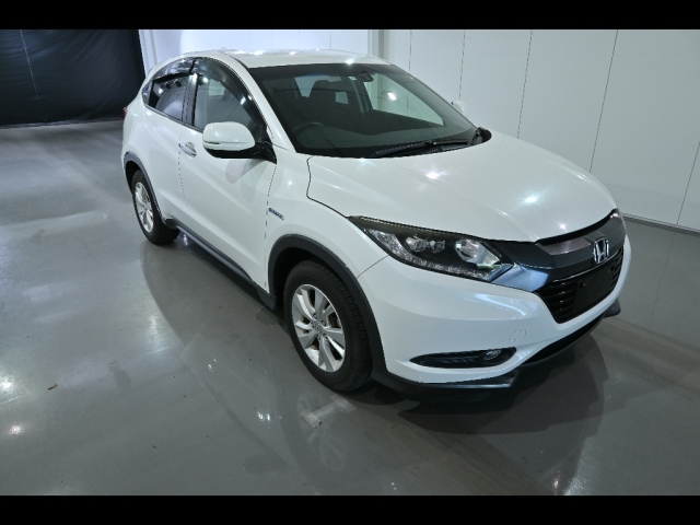 HONDA VEZEL 2015