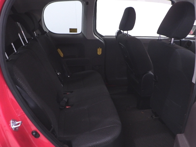 TOYOTA SPADE 2015