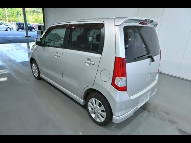 SUZUKI WAGON R 2010
