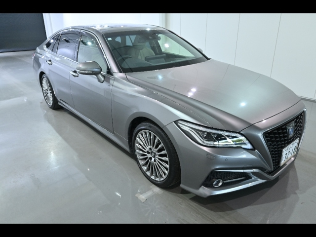 TOYOTA CROWN 2021