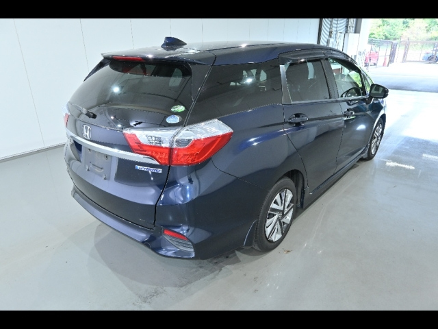 HONDA SHUTTLE 2016