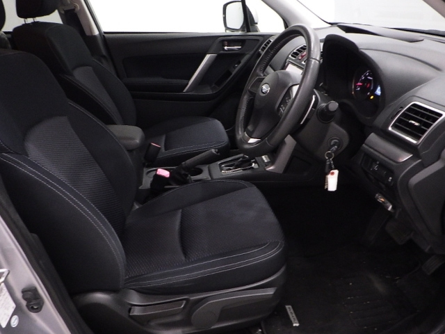 SUBARU FORESTER 2014