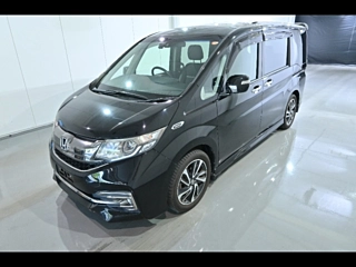 HONDA STEP WAGON 2017