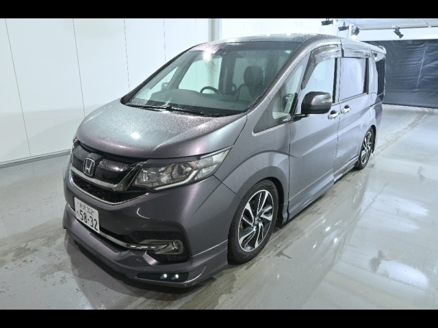 HONDA STEP WAGON 2015