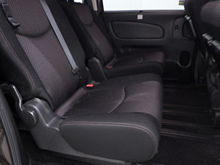NISSAN SERENA 2012