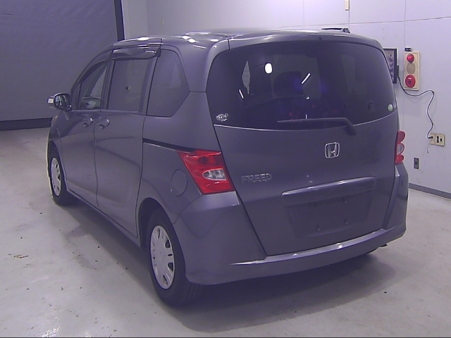 HONDA FREED 2008