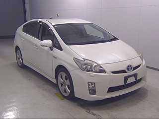 TOYOTA PRIUS 2011