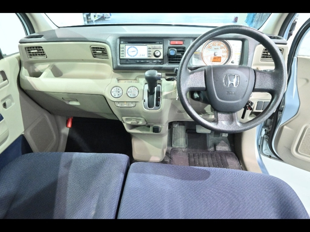 HONDA LIFE 2010