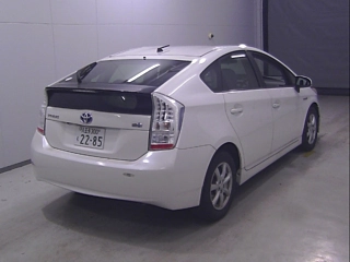 TOYOTA PRIUS 2010