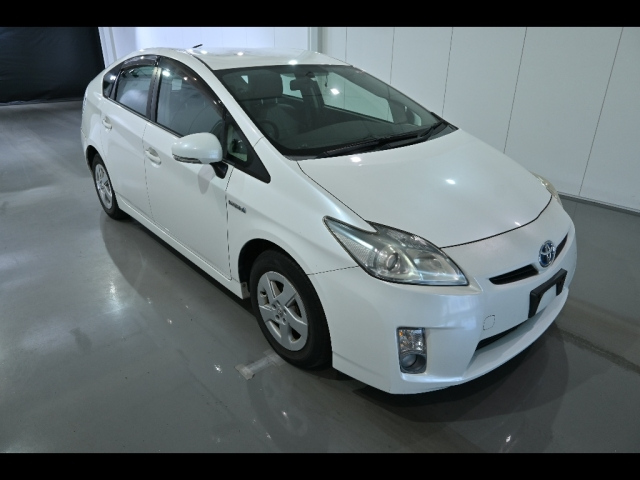 TOYOTA PRIUS 2010