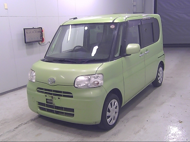 DAIHATSU TANTO 2012