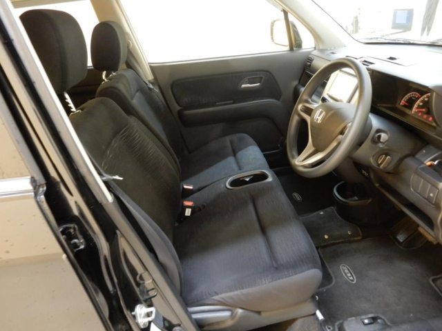 HONDA ZEST 2009