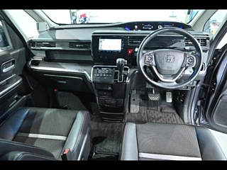 HONDA STEP WAGON 2021