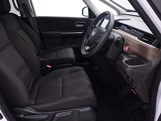 HONDA FREED 2023