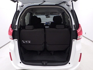 HONDA FREED 2023