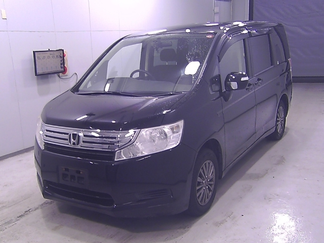 HONDA STEP WAGON 2010