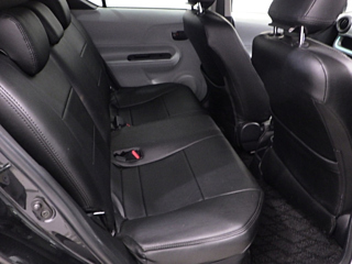 TOYOTA AQUA 2012