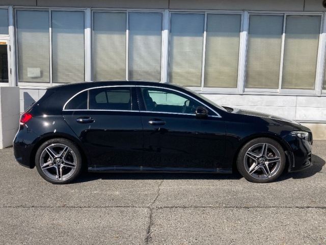 MERCEDES BENZ A CLASS 2021