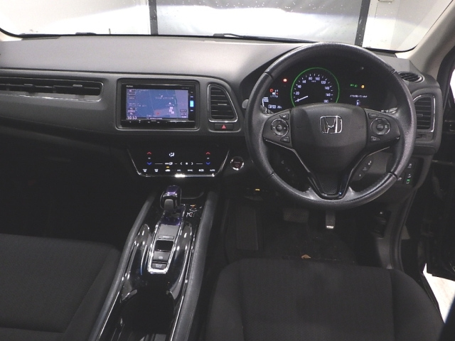 HONDA VEZEL 2016
