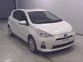TOYOTA AQUA 2014