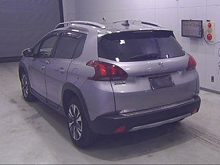 PEUGEOT 2008 2018