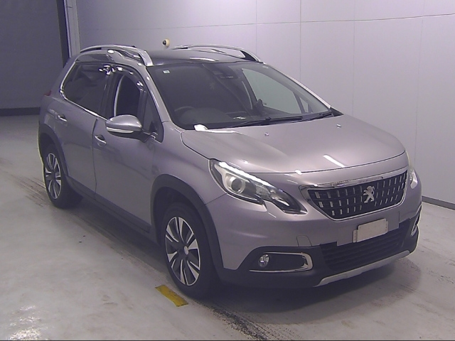 PEUGEOT 2008 2018