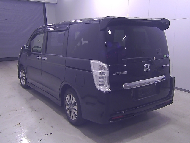 HONDA STEP WAGON 2012
