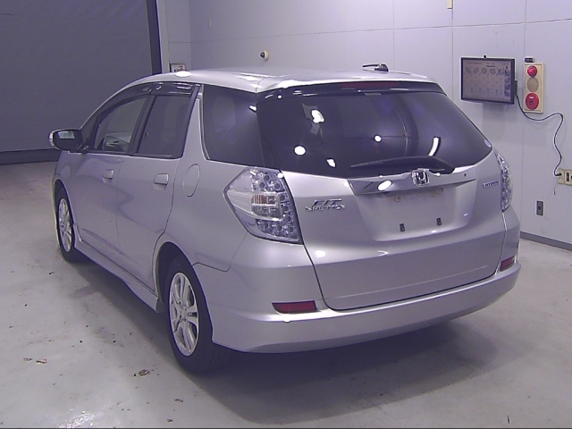 HONDA FIT SHUTTLE 2011