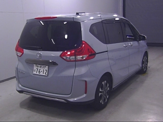 HONDA FREED 2023