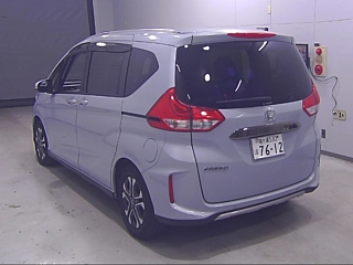 HONDA FREED 2023