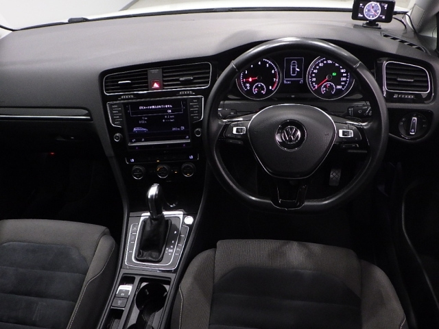 VOLKSWAGEN GOLF VARIANT 2014