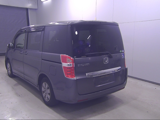 HONDA STEP WAGON 2012