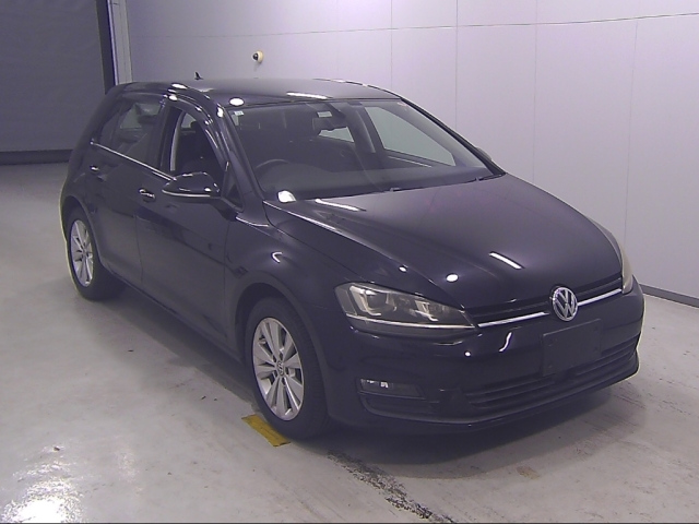 VOLKSWAGEN GOLF 2014