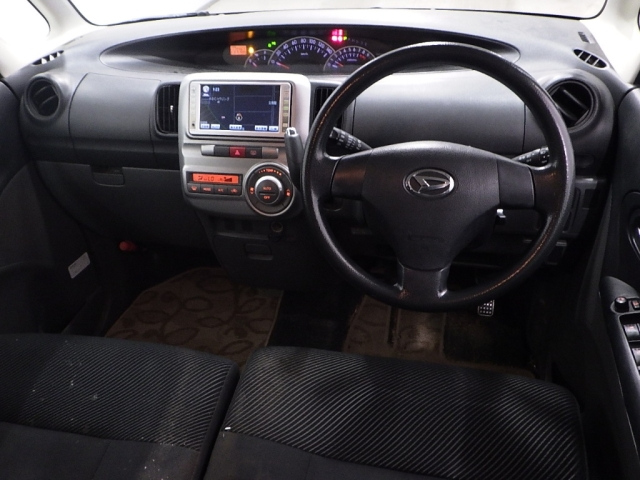 DAIHATSU TANTO 2009