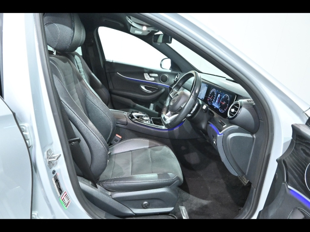 MERCEDES BENZ E CLASS 2017