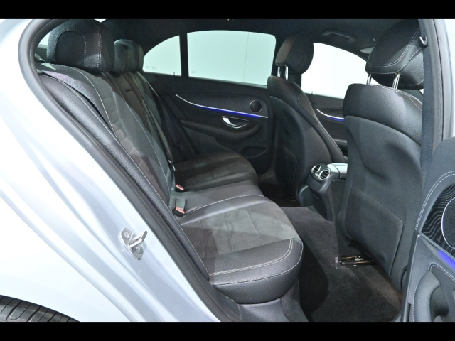 MERCEDES BENZ E CLASS 2017