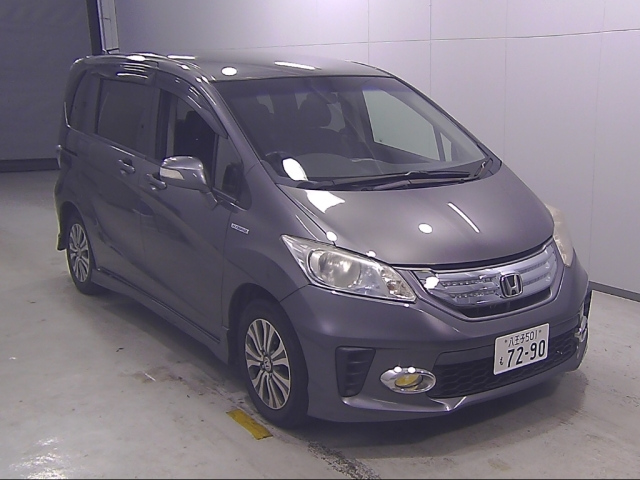 HONDA FREED 2012