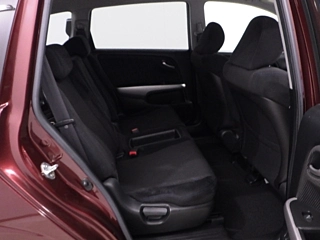 HONDA STREAM 2013