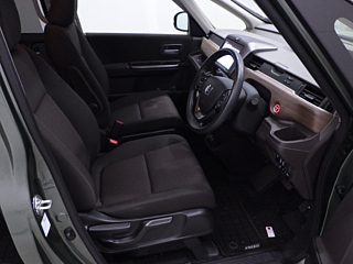 HONDA FREED 2024